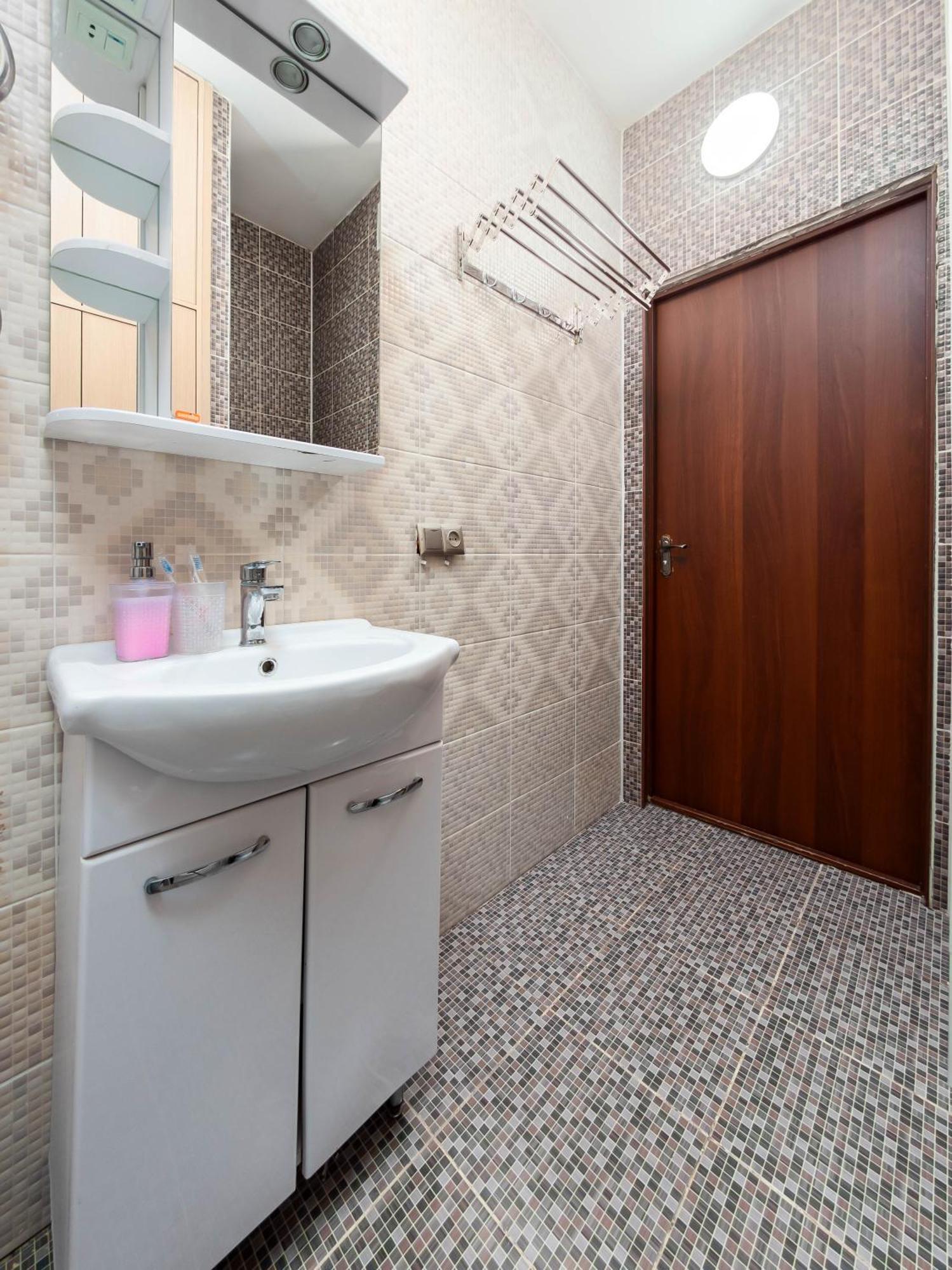 אלמטי Apartment Оn Makatayeva 5 B מראה חיצוני תמונה